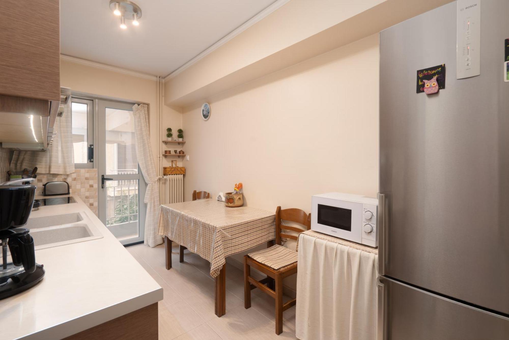 Thissio Family Apartment Athen Eksteriør billede