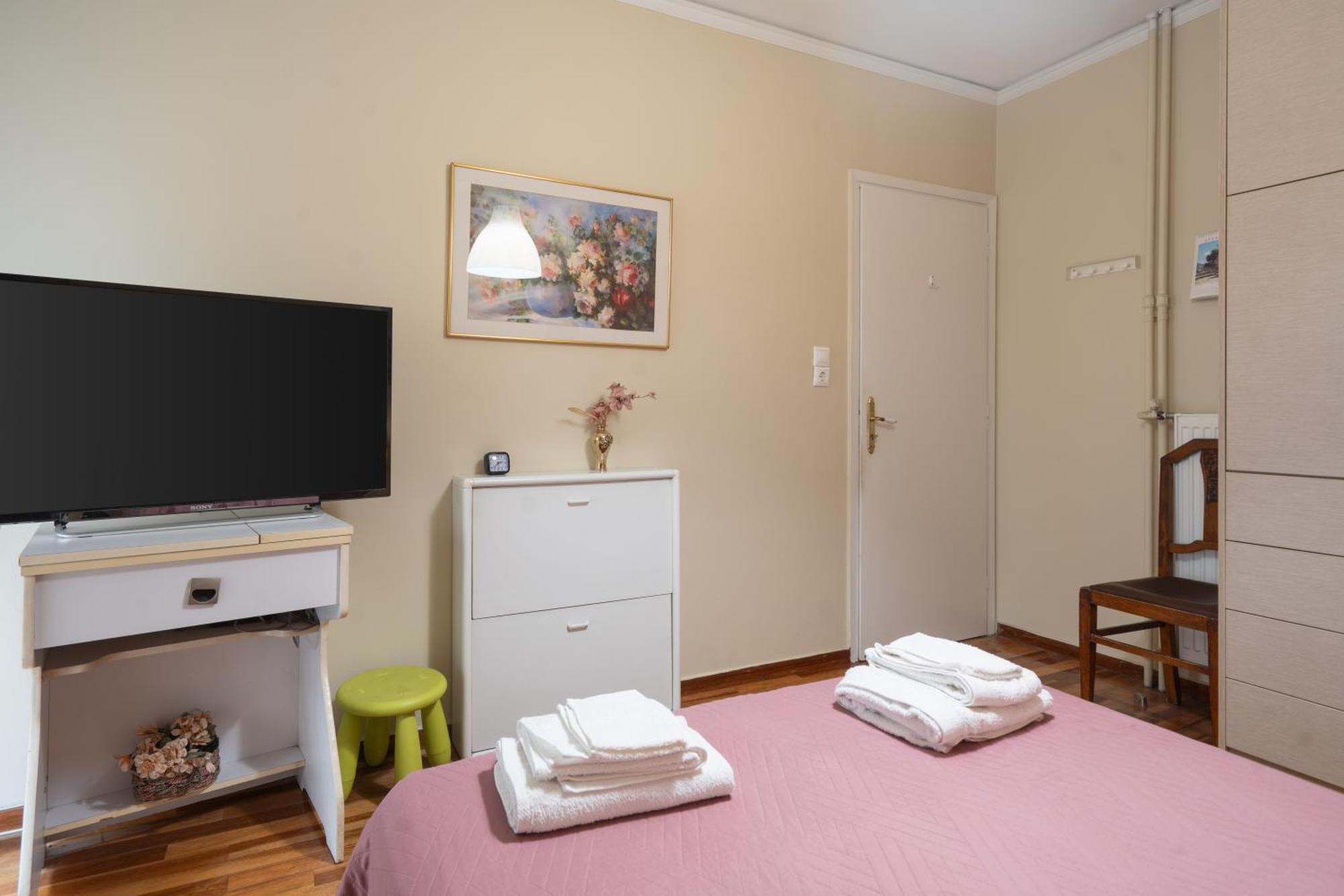 Thissio Family Apartment Athen Eksteriør billede
